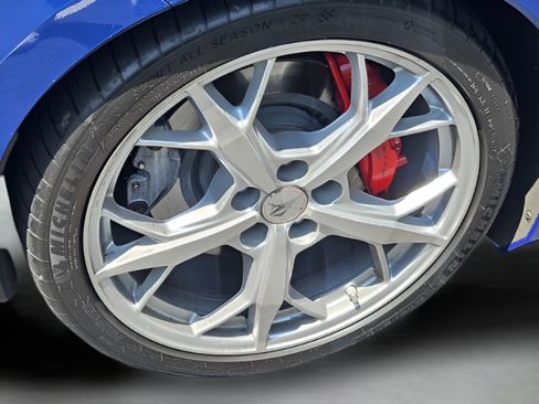 Used 2021 Chevrolet Corvette Stingray Preferred Conv w/ Z51 Performance Package RWD image 29