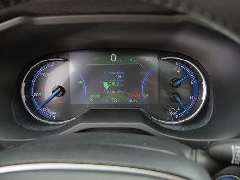 Used 2020 Toyota RAV4 Limited AWD/4WD image 22