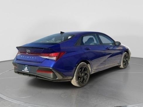 New 2026 Hyundai Elantra Sport FWD image 9