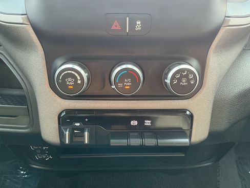 Used 2019 RAM 2500 Tradesman AWD/4WD image 22