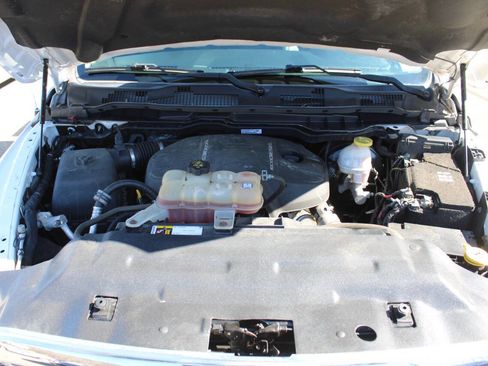 Used 2017 RAM 1500 Laramie w/ Convenience Group image 16