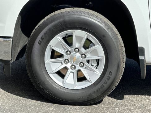 Used 2025 Chevrolet Silverado 1500 LT image 26