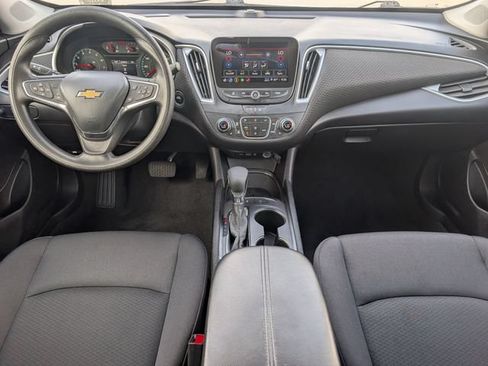 Used 2024 Chevrolet Malibu LT FWD image 23