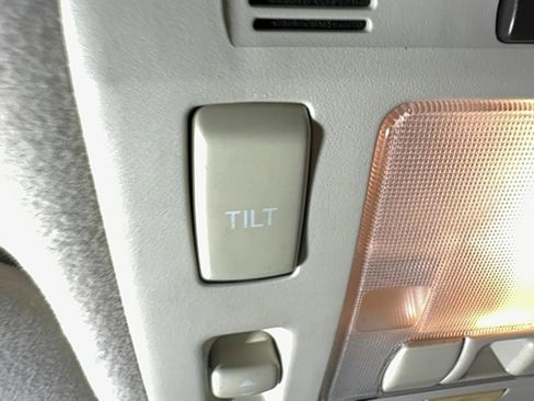 Used 2002 Lexus LS 430 image 46