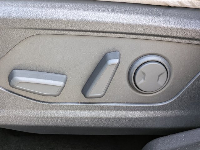 Used 2027 Hyundai Santa Cruz SEL FWD image 19