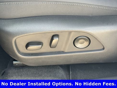 Used 2026 GMC Terrain Elevation w/ Elevation Premium Package FWD image 25