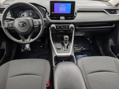 Used 2025 Toyota RAV4 XLE w/ Convenience Package AWD/4WD image 11