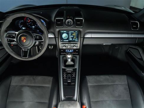 Certified 2016 Porsche Boxster Spyder RWD image 27