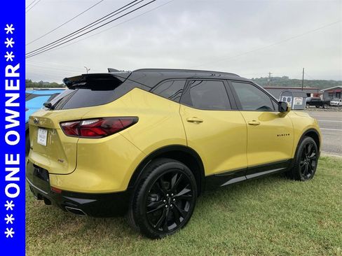 Used 2022 Chevrolet Blazer RS w/ Enhanced Convenience Package image 4