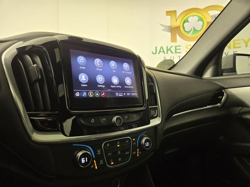 Used 2022 Chevrolet Traverse LT AWD/4WD image 24