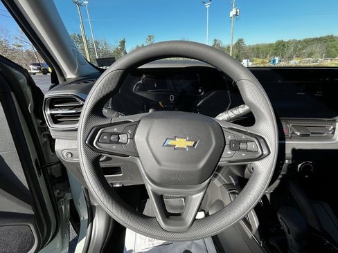 New 2026 Chevrolet TrailBlazer LS w/ LS Convenience Package image 2