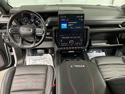 Used 2025 GMC Yukon AT4 Ultimate AWD/4WD image 25