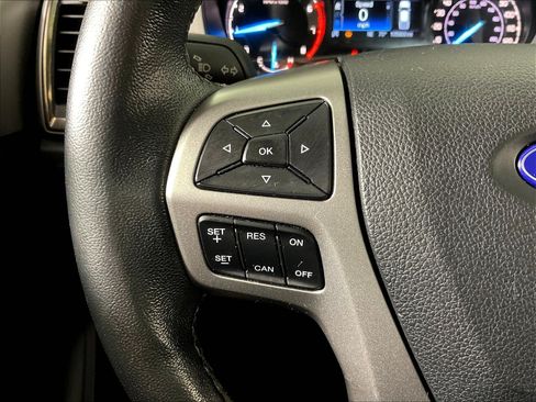 Used 2019 Ford Ranger XLT w/ Equipment Group 302A Luxury AWD/4WD image 12