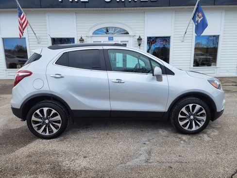 Certified 2022 Buick Encore Preferred image 4