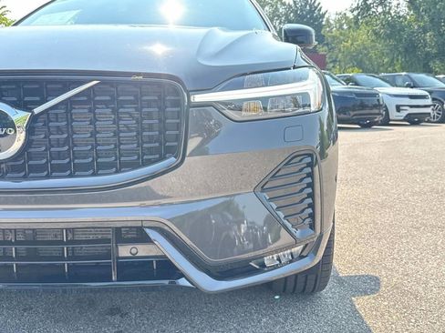 Used 2025 Volvo XC60 B5 Plus w/ Climate Package image 9
