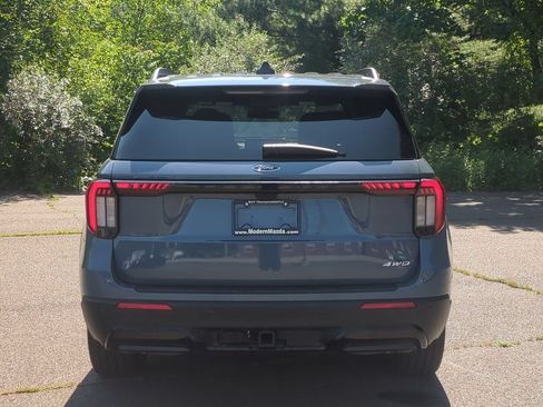 Used 2025 Ford Explorer ST-Line w/ Premium Package AWD/4WD image 5