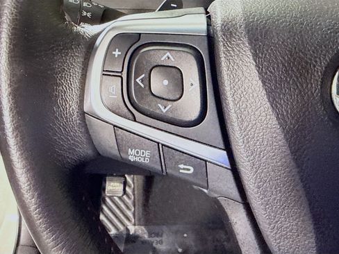 Used 2017 Toyota Camry SE FWD image 14