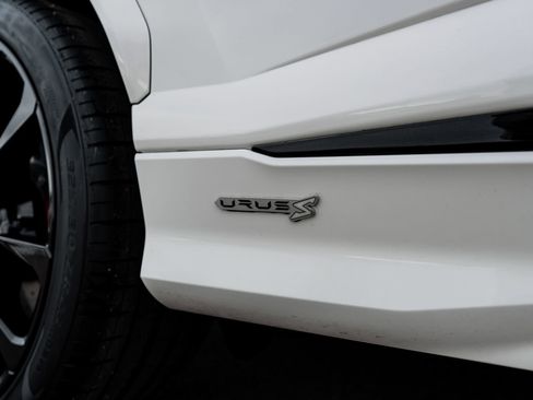 Used 2024 Lamborghini Urus S image 17