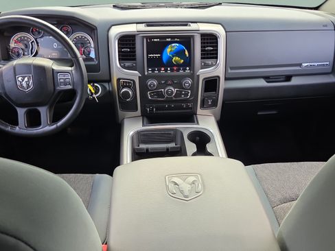 Used 2018 RAM 1500 Big Horn RWD image 12