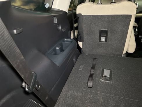 Used 2019 Subaru Ascent Premium w/ Popular Package #3 AWD/4WD image 49