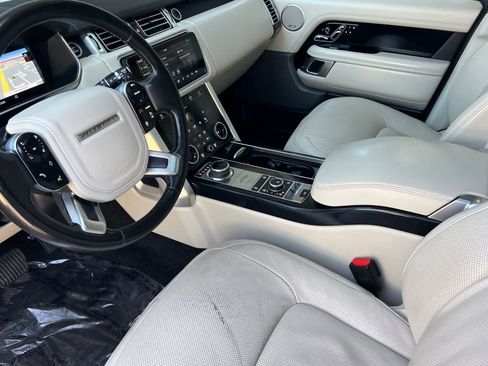 Used 2019 Land Rover Range Rover HSE AWD/4WD image 12