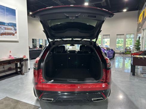 Used 2018 Land Rover Range Rover Velar R-Dynamic SE AWD/4WD image 34