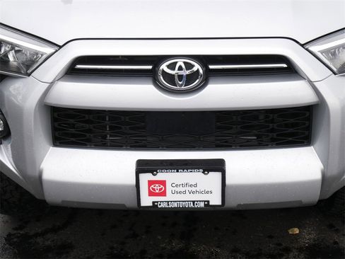 Certified 2024 Toyota 4Runner SR5 Premium image 9