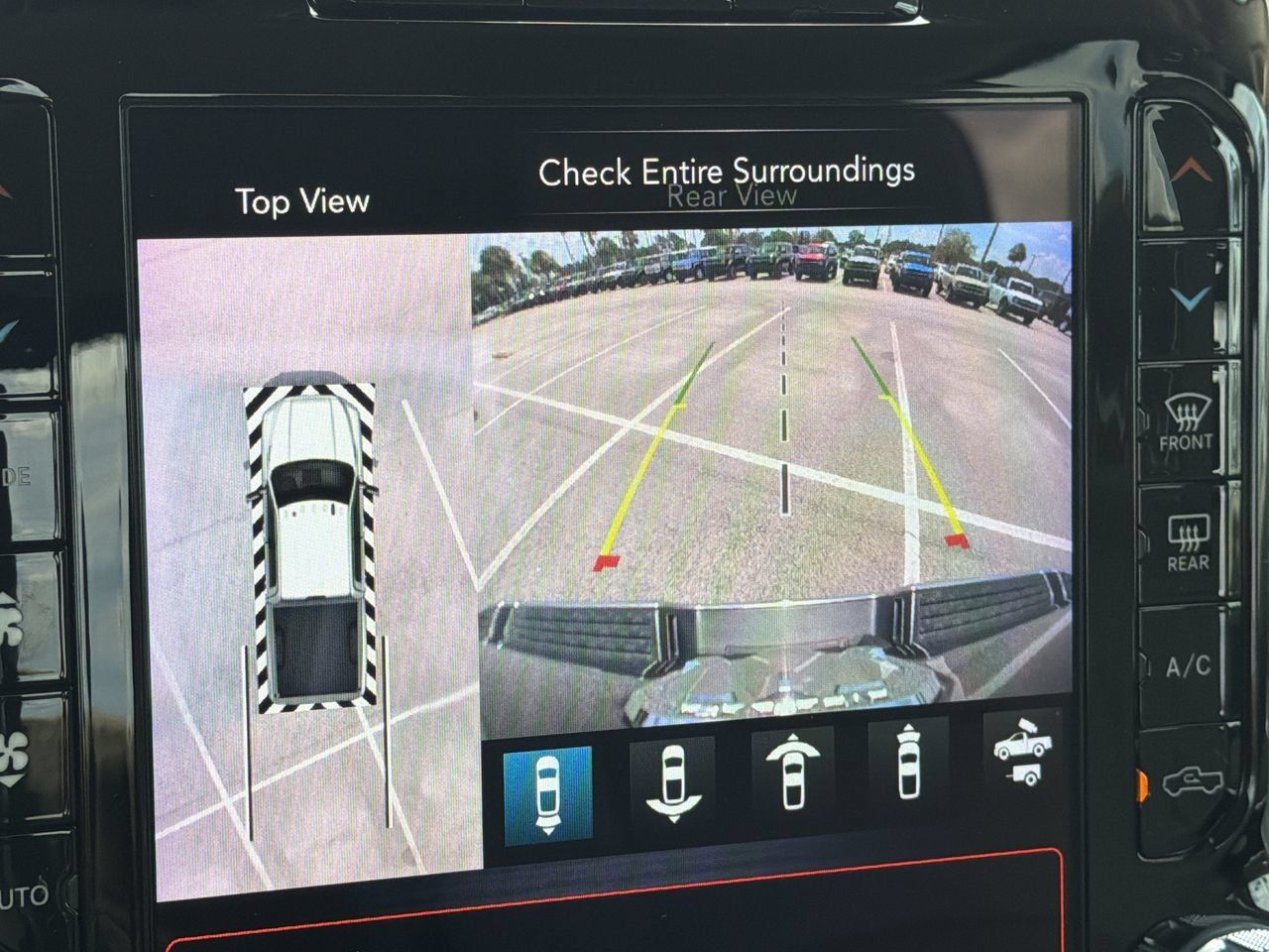 Used 2019 RAM 2500 Laramie RWD image 22