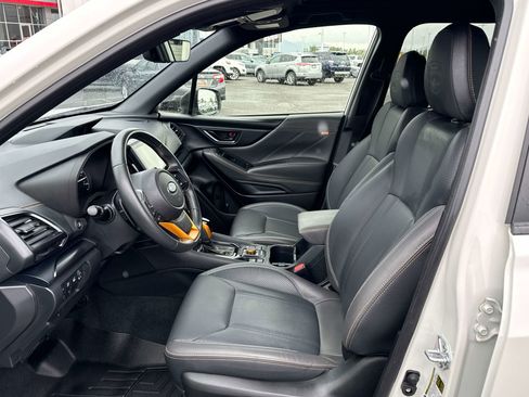 Used 2024 Subaru Forester Wilderness w/ Wilderness Package AWD/4WD image 11