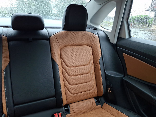 Certified 2024 Volkswagen Jetta SEL FWD image 20