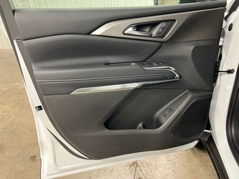 New 2026 Chevrolet Traverse LT w/ Driver Confidence Package image 15