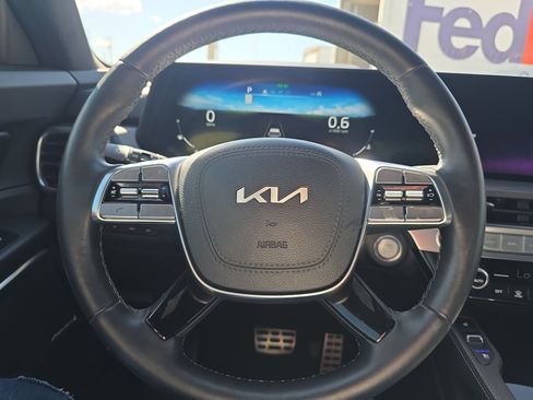 Certified 2024 Kia Telluride SX Prestige X-Line AWD/4WD image 15