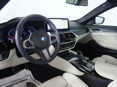 Certified 2023 BMW 540i w/ Executive Package image 12