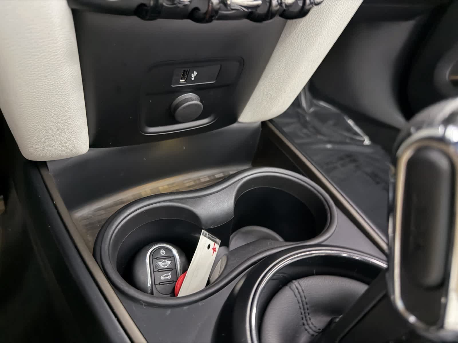 Used 2024 MINI Cooper Countryman S w/ Signature Upholstery Package FWD image 23