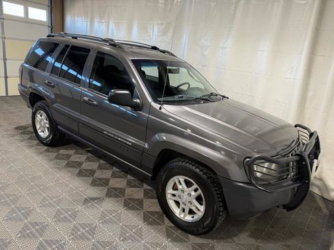 Used 2004 Jeep Grand Cherokee Laredo w/ Convenience Group AWD/4WD image 10