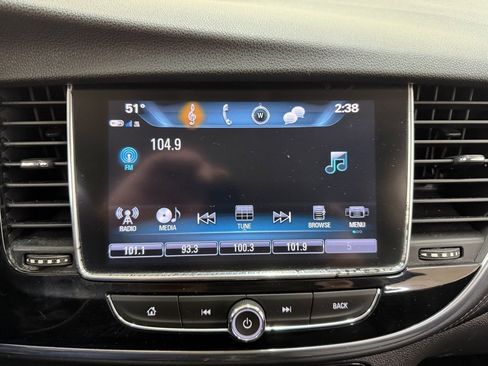 Used 2020 Buick Encore Preferred w/ Safety Package image 25