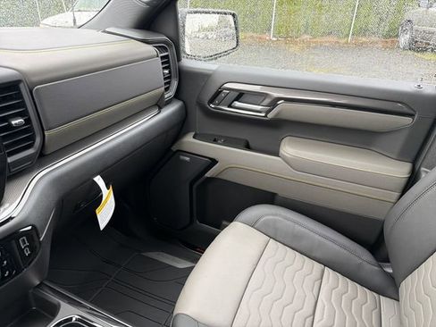 New 2026 Chevrolet Silverado 1500 ZR2 AWD/4WD image 24
