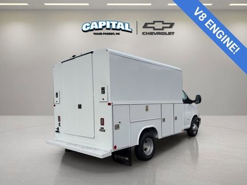 New 2025 Chevrolet Express 3500 w/ Power Convenience Package image 5
