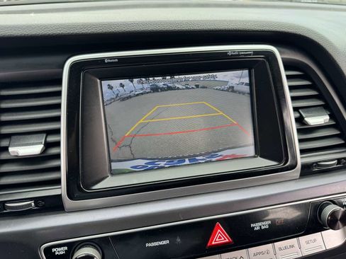 Used 2018 Hyundai Sonata Sport FWD image 30