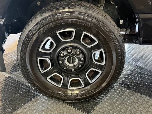 Used 2024 Ford F350 Platinum AWD/4WD image 13