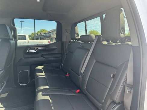 Used 2024 Chevrolet Silverado 1500 RST w/ Convenience Package II AWD/4WD image 28