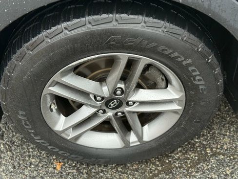 Used 2017 Hyundai Santa Fe Sport image 37