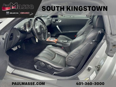 Used 2005 Nissan 350Z Touring image 7