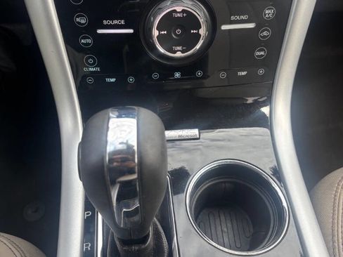 Used 2013 Ford Edge Limited AWD/4WD image 23
