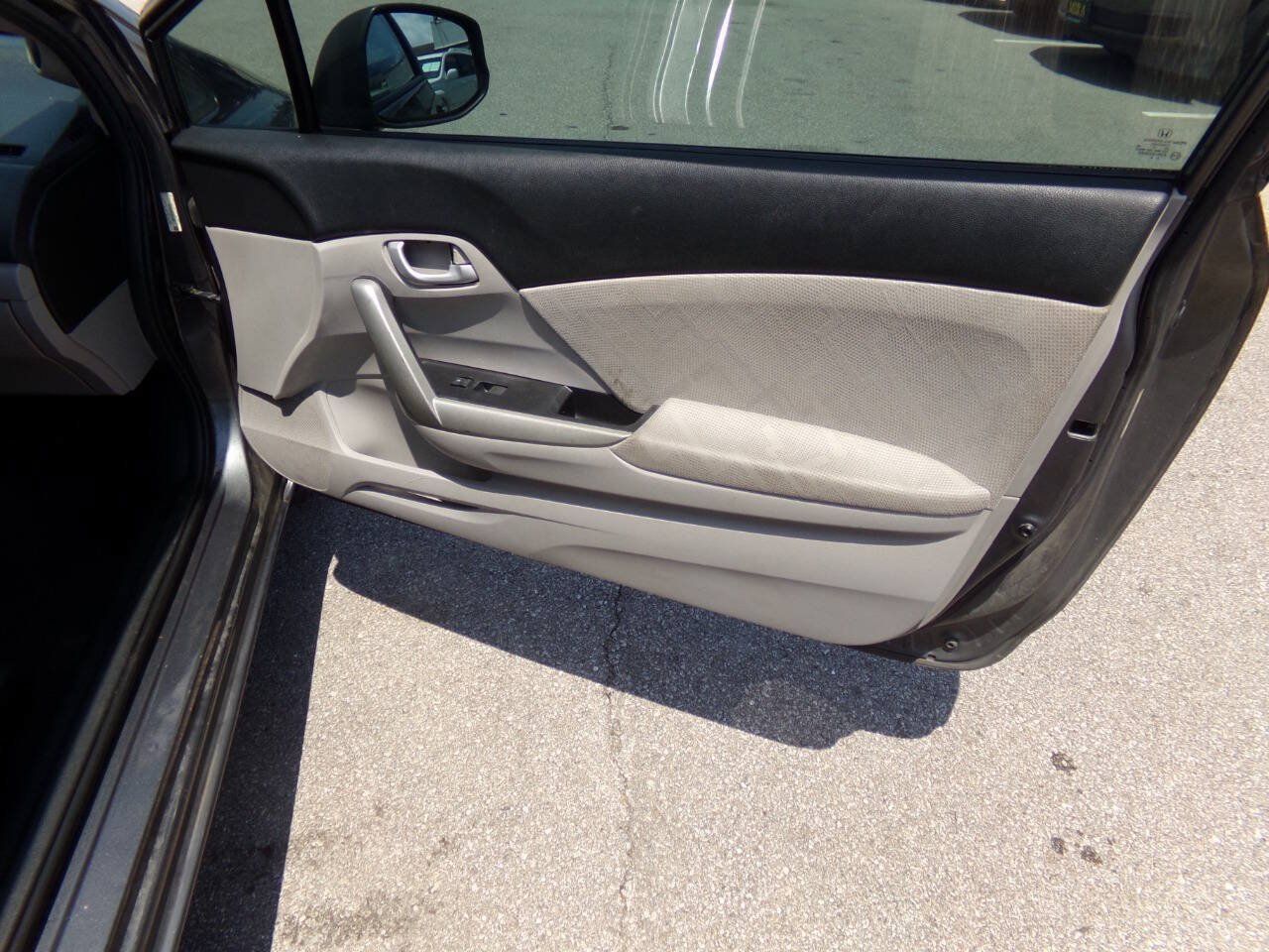 Used 2013 Honda Civic LX image 22