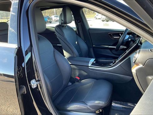 Used 2025 Mercedes-Benz C 300 C 300 image 7
