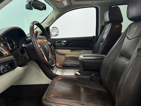 Used 2013 Cadillac Escalade ESV Platinum AWD/4WD image 11