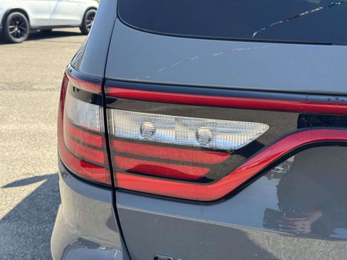 Used 2023 Dodge Durango R/T AWD/4WD image 11