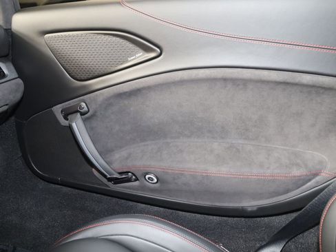 Used 2022 Maserati MC20 Coupe image 56