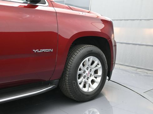 Used 2019 GMC Yukon SLE w/ Convenience Package RWD image 8